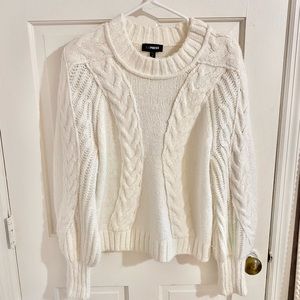 EXPRESS Cream Chunky Cable Knit Sweater - Small